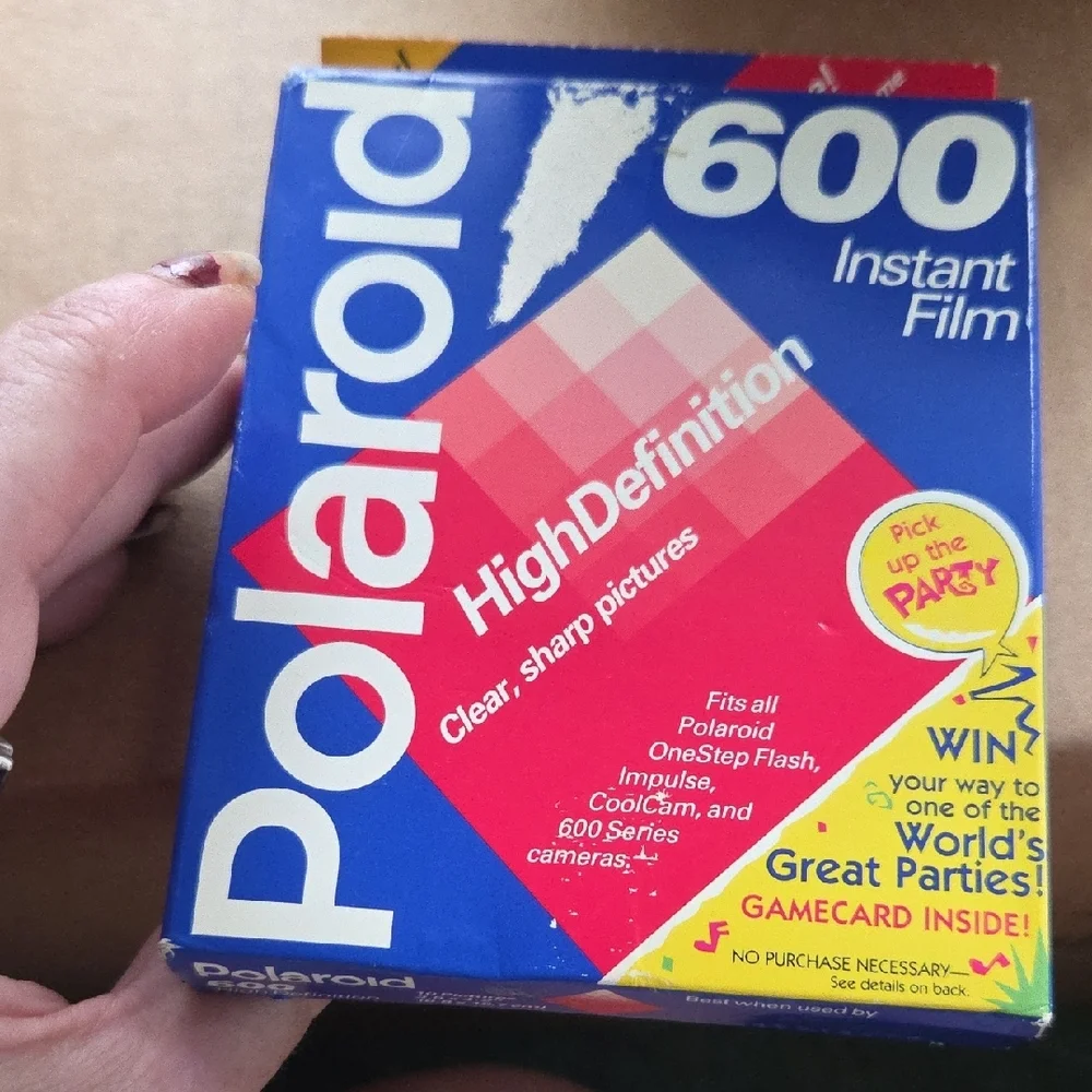 Polaroid OneStep CloseUp Instant Camera - Black and Red